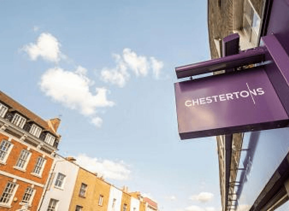 chestertons-sign.png
