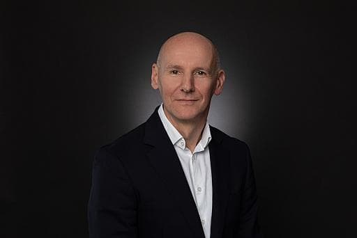 Managing_Director__Richard_Davies-l-512x0.jpg
